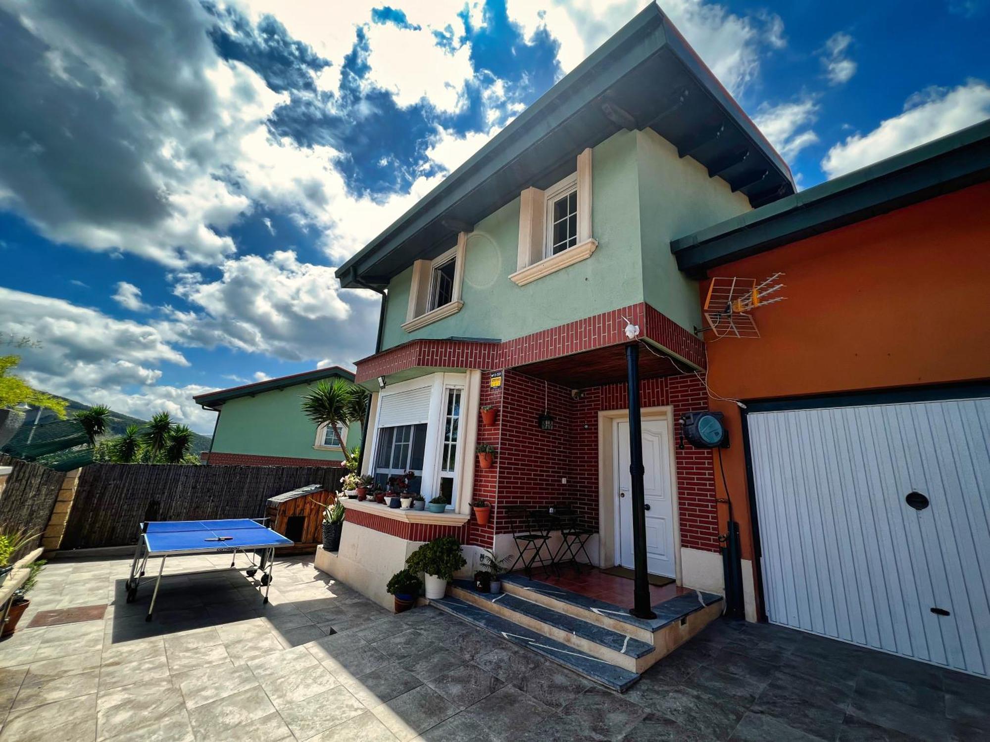 Villa La Casuca De Logan Castro Urdiales Exterior foto